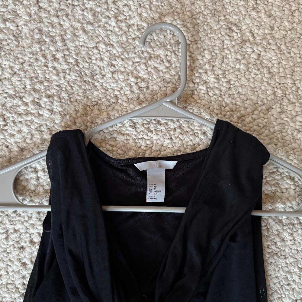 H&M black dress size XS
